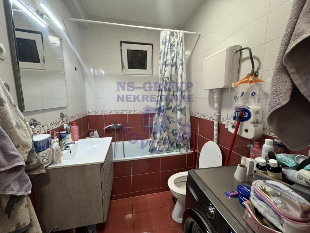 Slika 6 - Dvosoban, 47m2, Nova Detelinara Novi Sad, sa terasom, ima lift