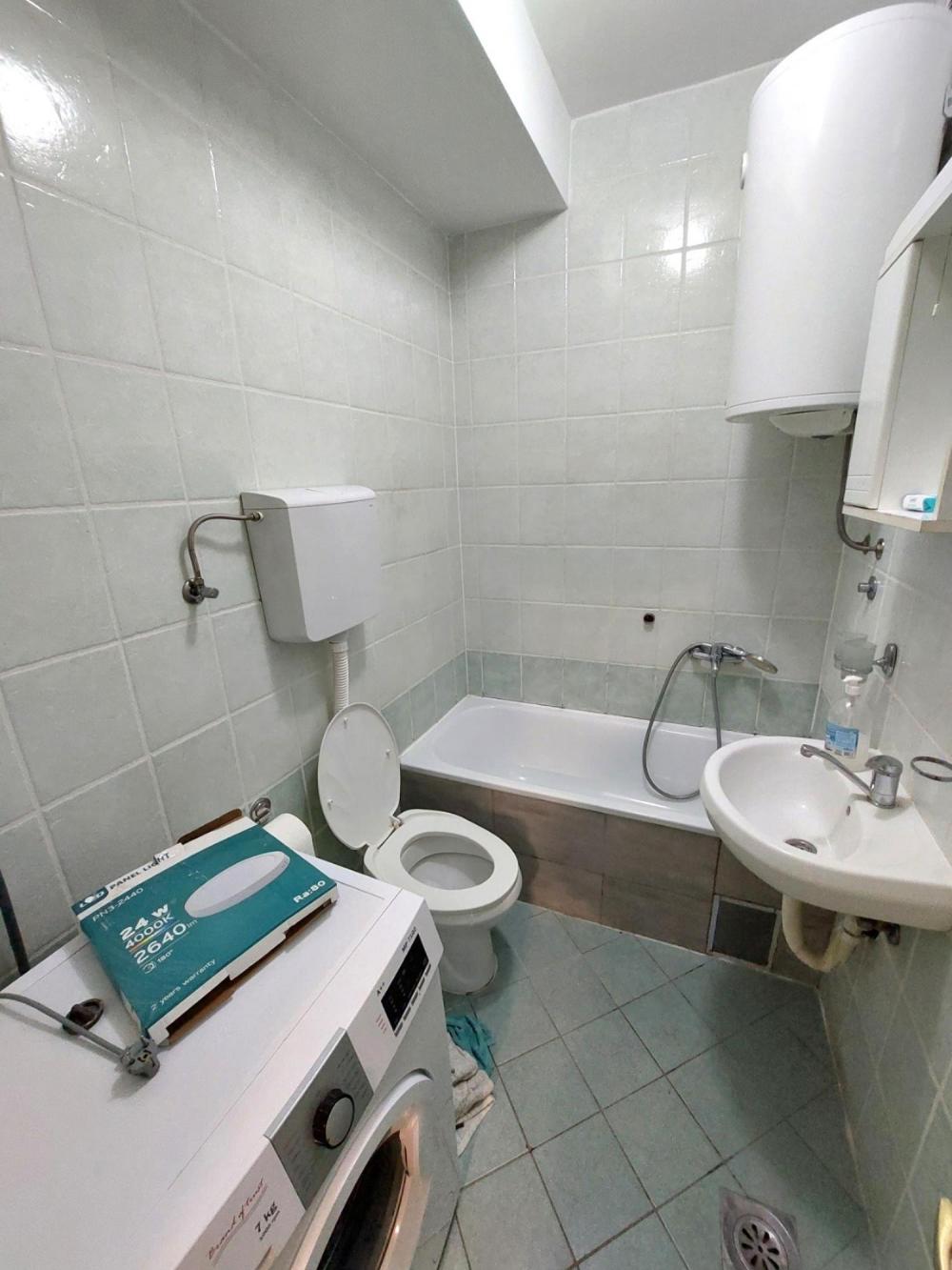 Slika 9 - Stan,NOVI SAD,PODBARA,kv: 69, € 165000, ID: 1019286