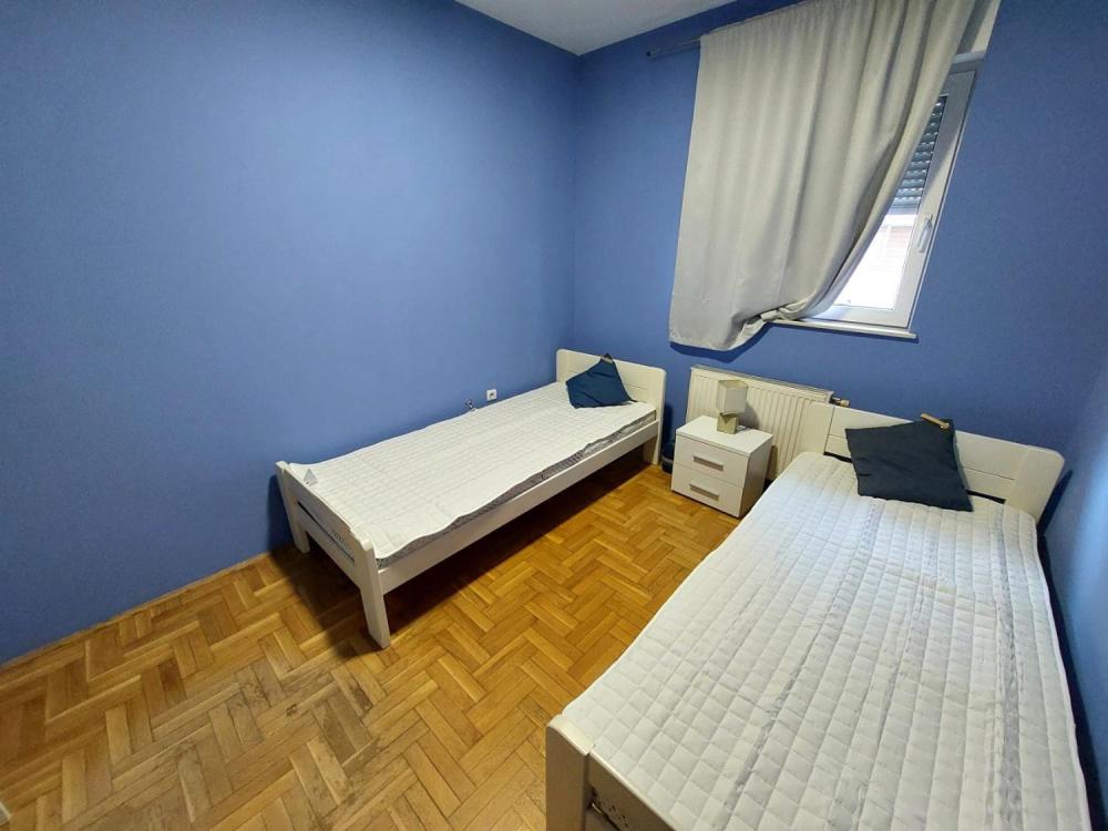 Slika 4 - Stan,NOVI SAD,PODBARA,kv: 69, € 165000, ID: 1019286