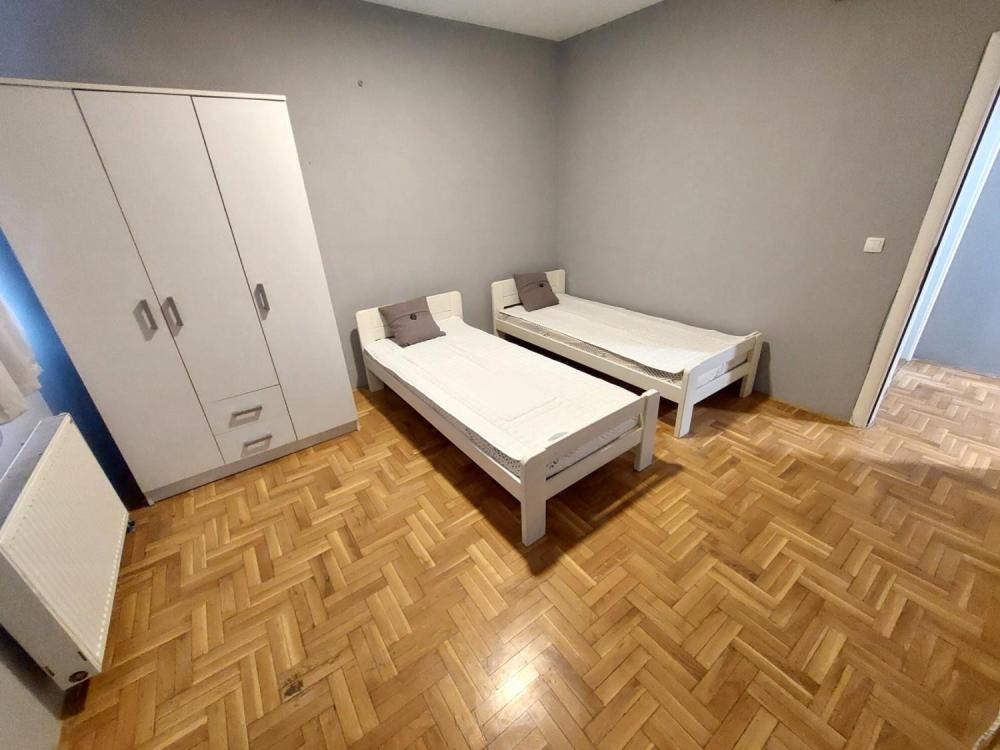 Slika 6 - Stan,NOVI SAD,PODBARA,kv: 69, € 165000, ID: 1019286