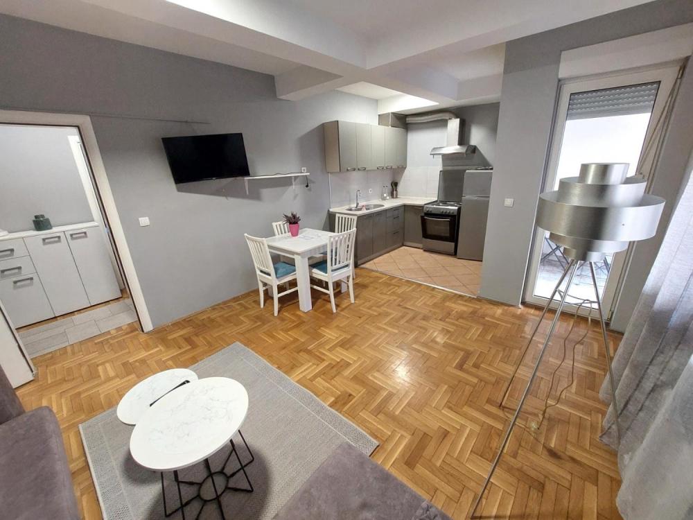 Slika 1 - Stan,NOVI SAD,PODBARA,kv: 69, € 165000, ID: 1019286