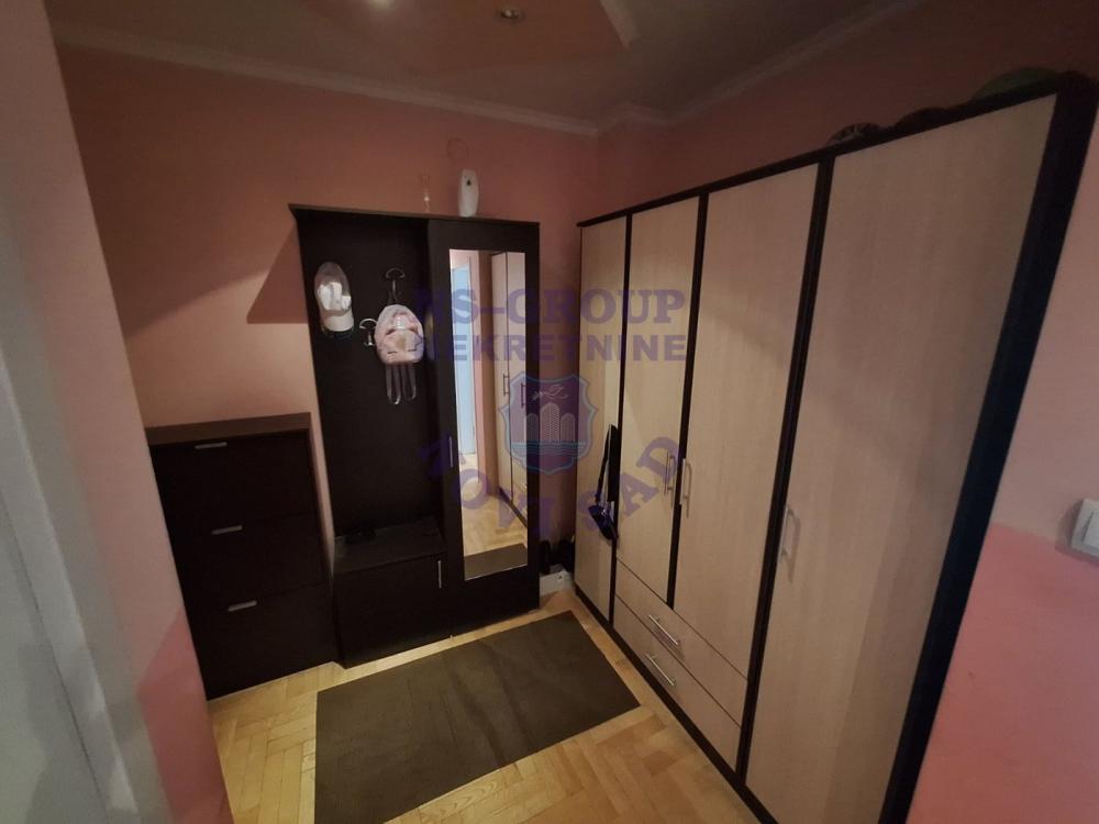 Slika 3 - Odlican trosoban na Novoj Detelinari!