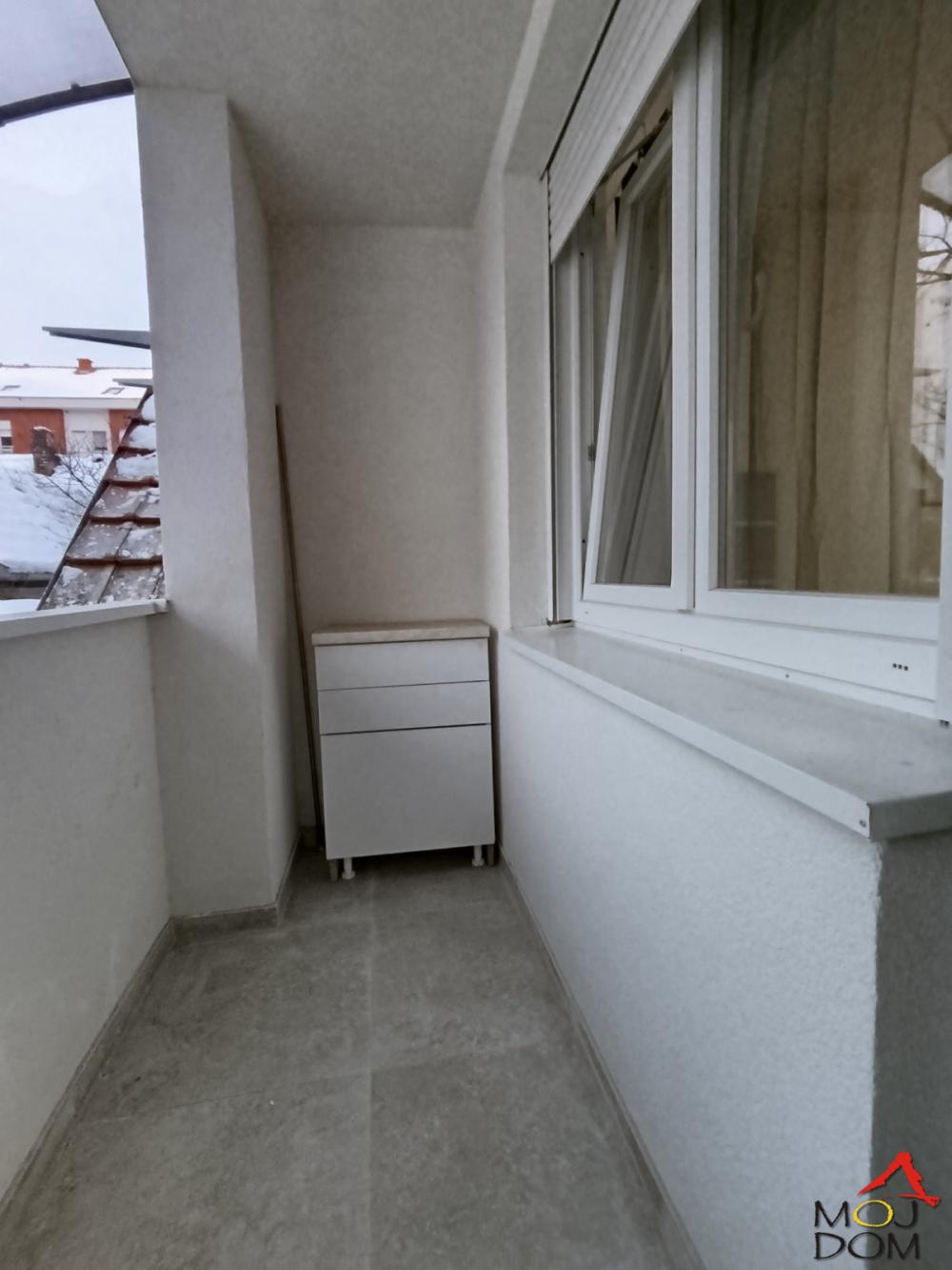 Slika 9 - Stan,NOVI SAD,PODBARA,kv: 36, € 144200, ID: 1031641