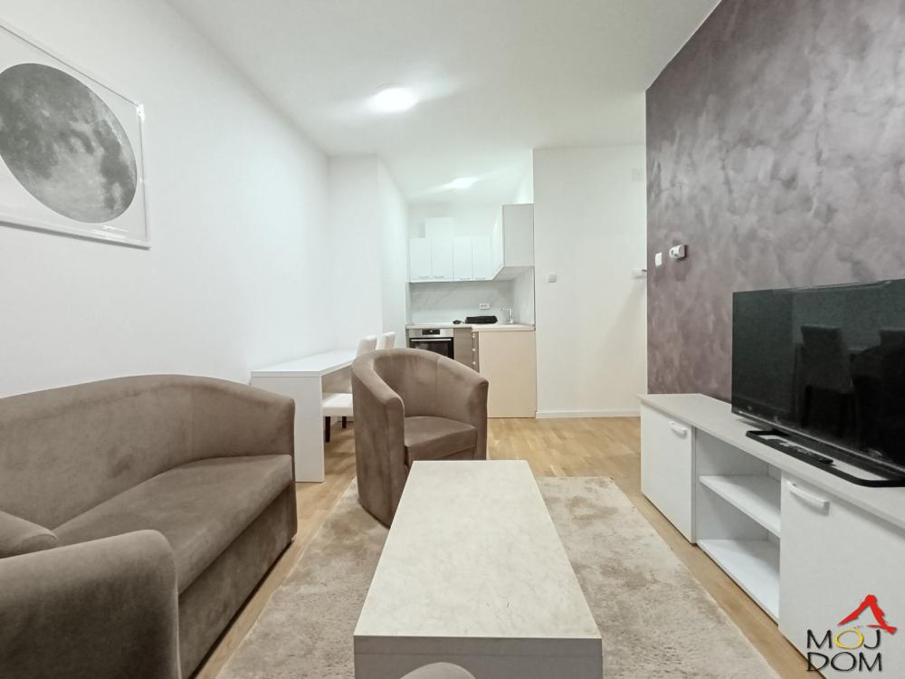 Slika 2 - Stan,NOVI SAD,PODBARA,kv: 36, € 144200, ID: 1031641