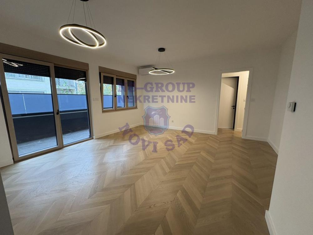 Glavna slika -114 m2 - retko u ponudi - Spens