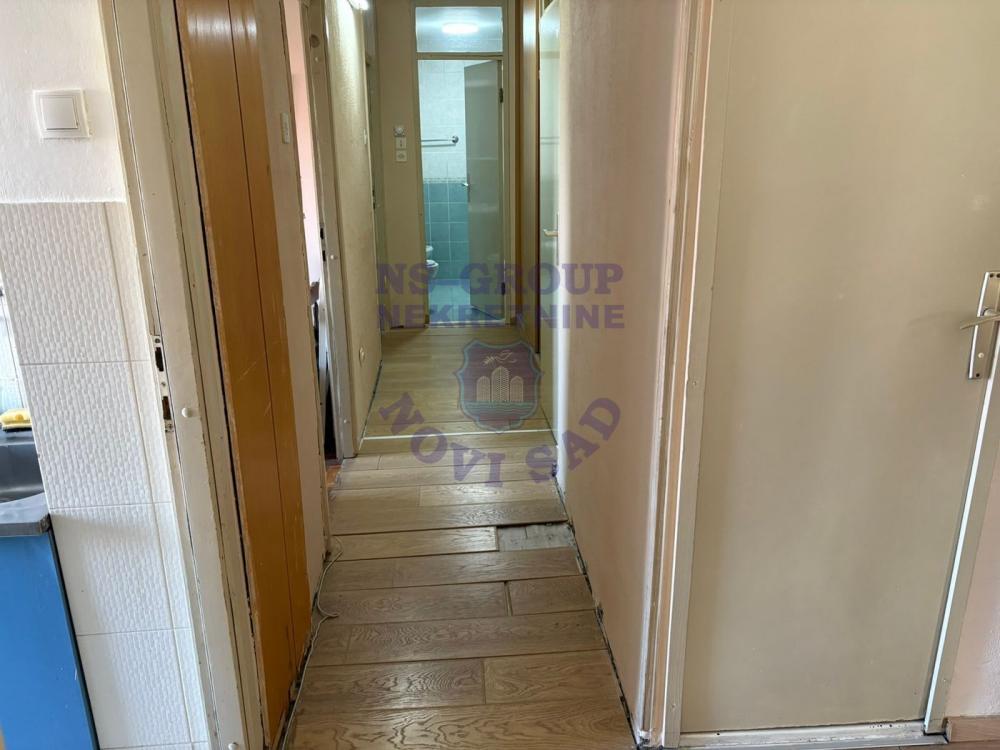 Slika 6 - Trosoban stan na Limanu IV! 80m2