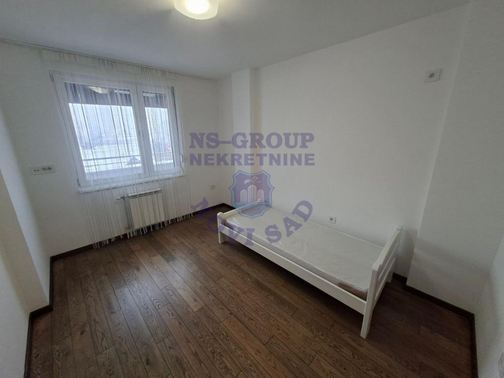 Slika 6 - Trosoban stan na Bulevaru Evrope! 86m2