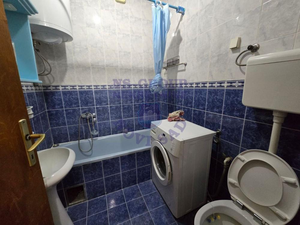 Slika 5 - Dvosoban stan na Grbavici! 46m2