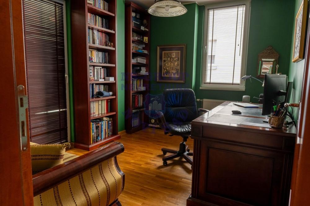 Slika 8 - Odličan petosoban stan na Grbavici! 136m2