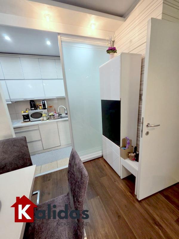 Slika 4 - Stan,NOVI SAD,NOVA DETELINARA,kv: 51, € 142000, ID: 1008465