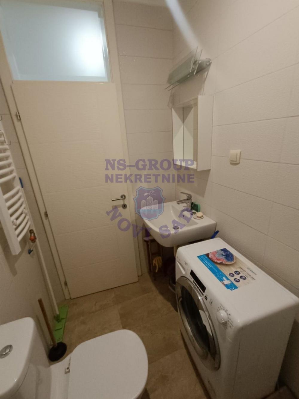 Slika 9 - Prodaja stana, 24m2, Podbara Novi Sad, sa terasom, ima lift