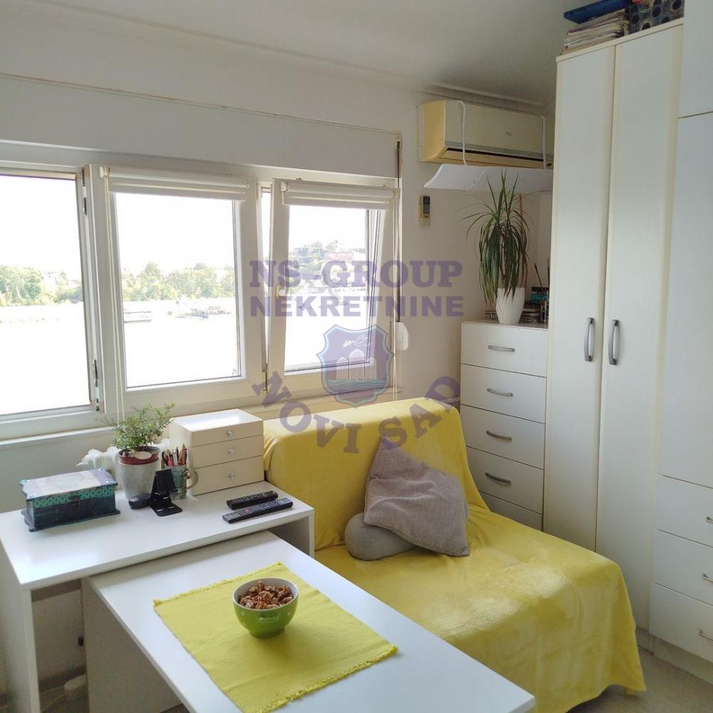 Slika 3 - Jednosoban, 19m2, Beogradski kej Novi Sad