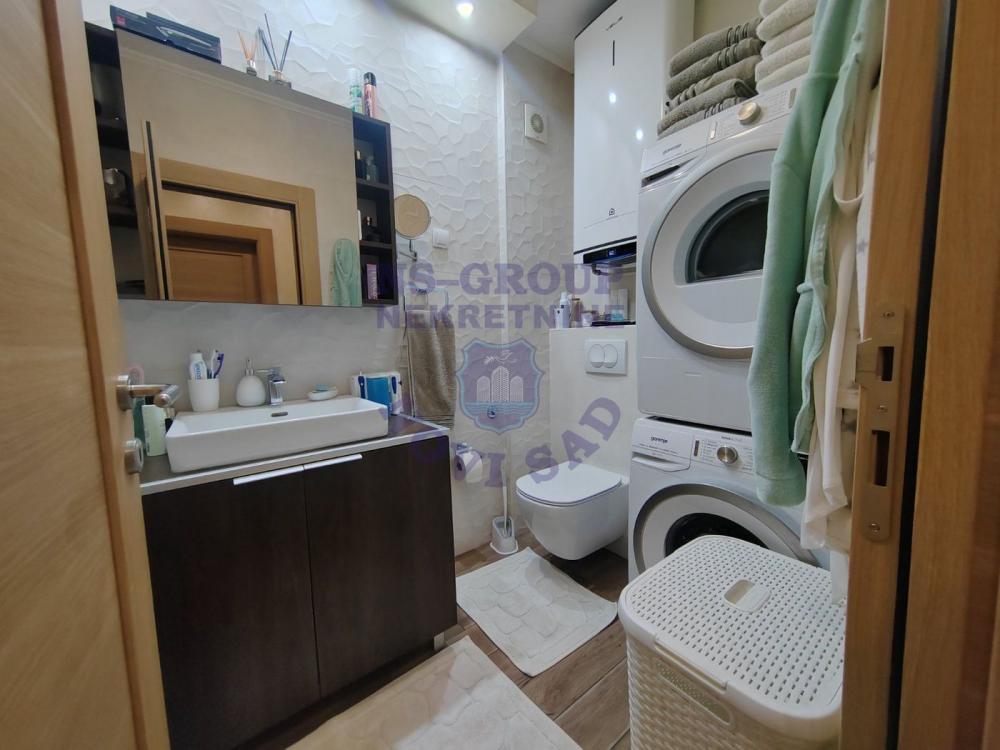 Slika 3 - Perfektan trosoban stan na Telepu!