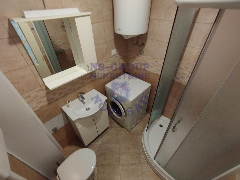 Slika 8 - Dvosoban, 52m2, Spens Novi Sad Novi Sad, sa terasom, ima lift