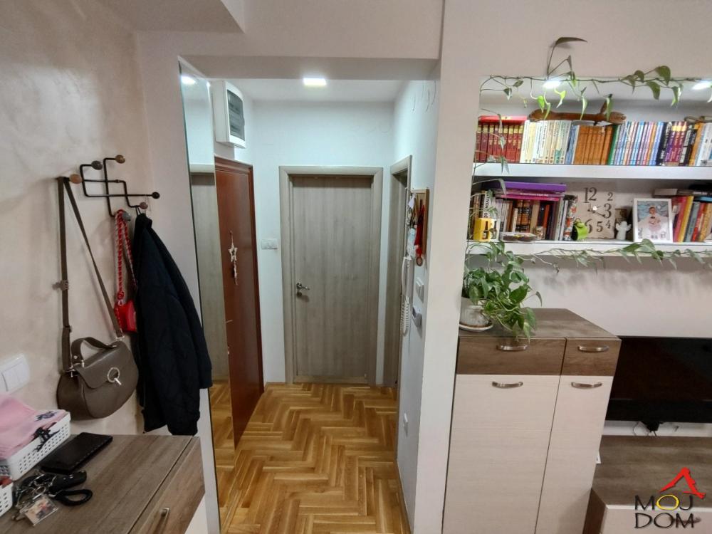 Slika 4 - Stan,NOVI SAD,GRBAVICA,kv: 42, € 154500, ID: 1031671