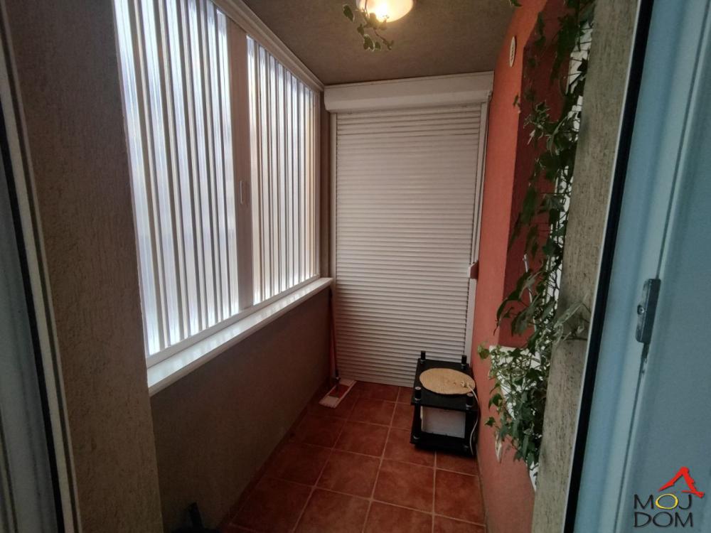 Slika 8 - Stan,NOVI SAD,GRBAVICA,kv: 42, € 154500, ID: 1031671