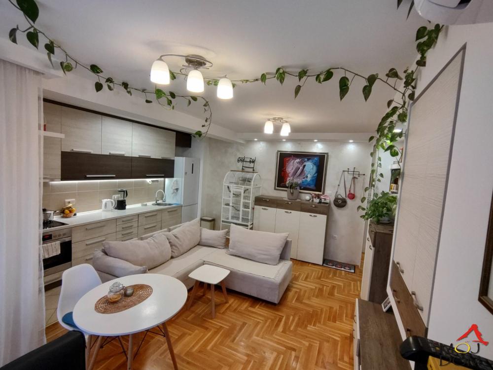 Slika 3 - Stan,NOVI SAD,GRBAVICA,kv: 42, € 154500, ID: 1031671