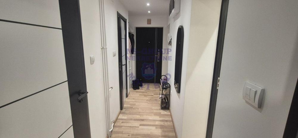 Slika 5 - Dvoiposoban, 51m2, Detelinara Novi Sad