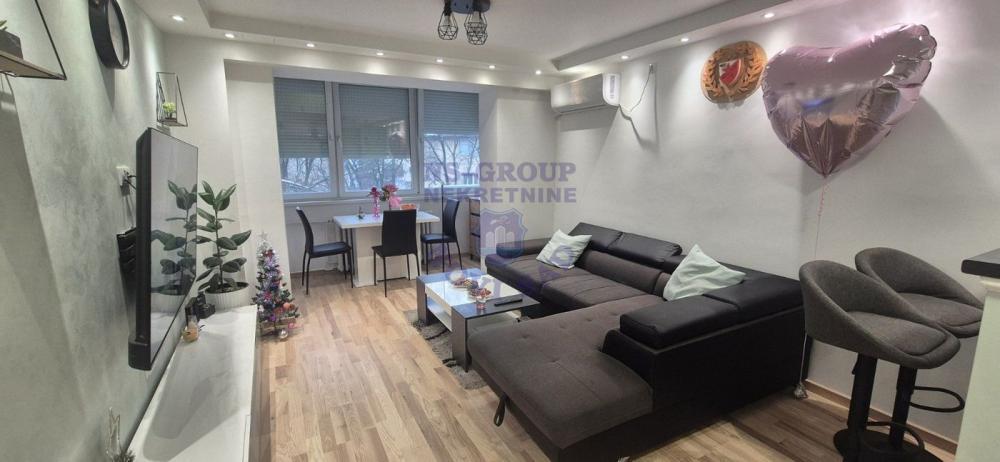 Glavna slika -Dvoiposoban, 51m2, Detelinara Novi Sad