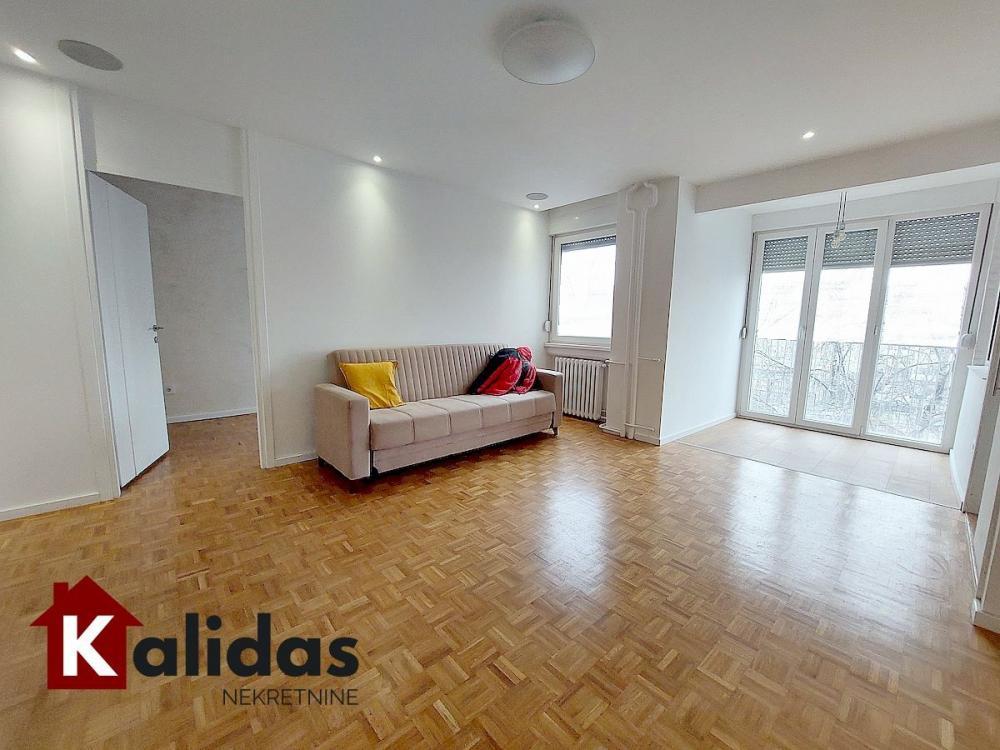 Glavna slika -Stan,NOVI SAD,BULEVAR,kv: 75, € 216300, ID: 1008468