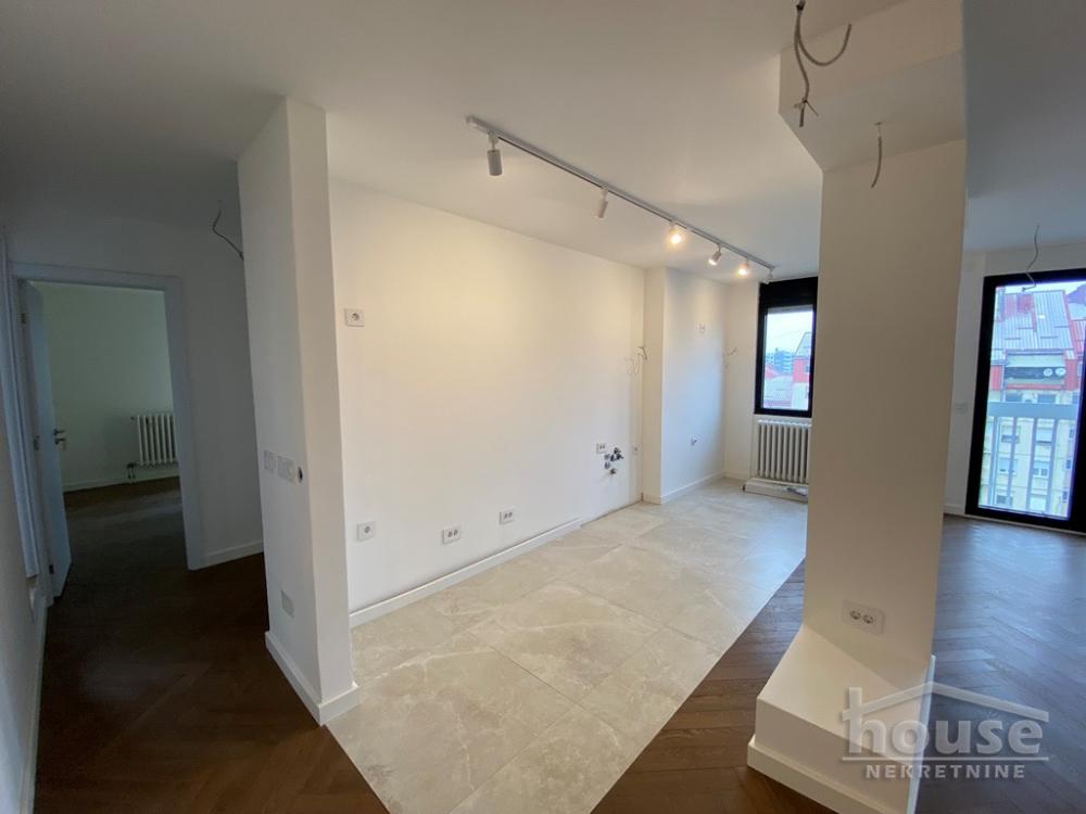 Slika 5 - Stan,NOVI SAD,LIMAN 4,kv: 144.00, € 360000, ID: 1065197