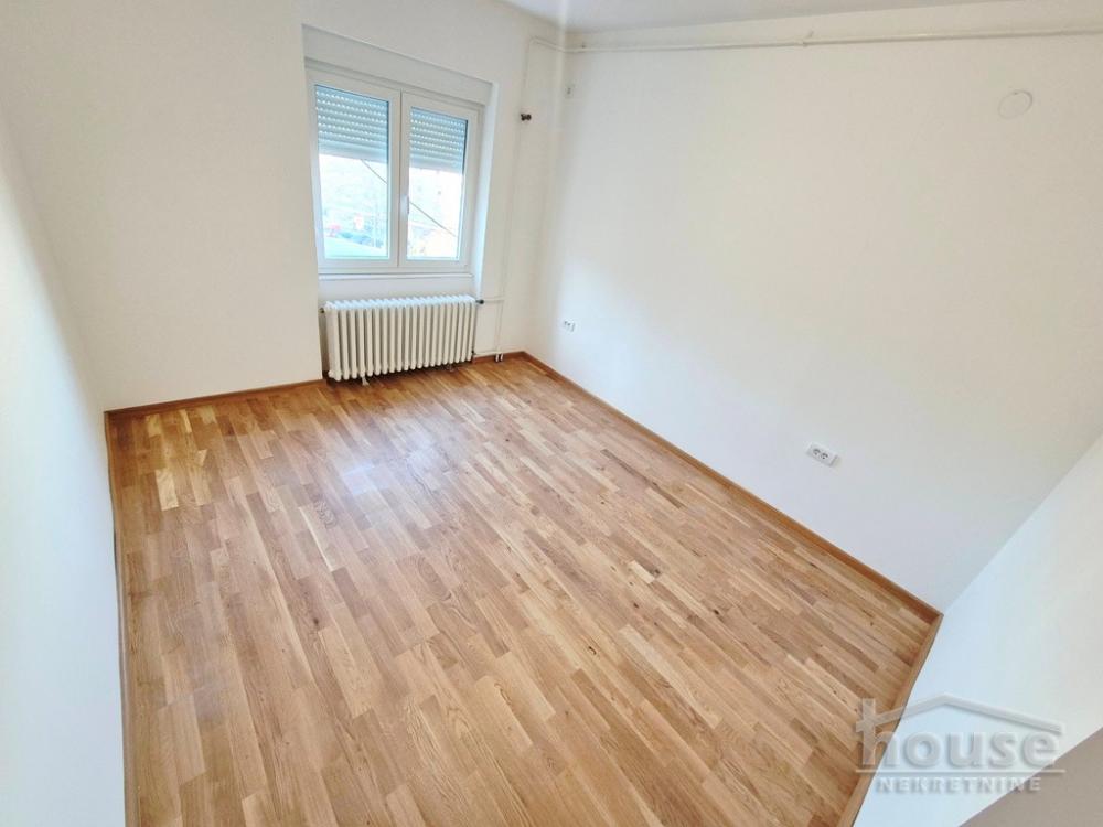 Slika 11 - Stan,NOVI SAD,SAJAM,kv: 59.00, € 145000, ID: 1065207