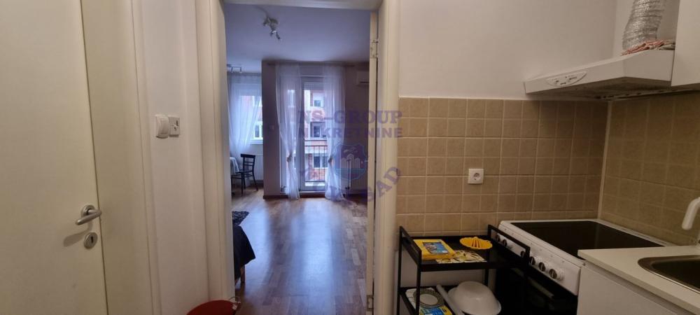 Slika 4 - Prodaja stana, 28m2, Salajka (Partizanska ulica) Novi Sad