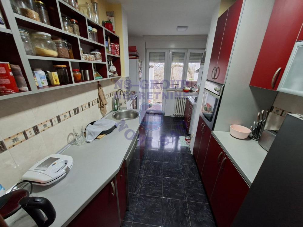 Slika 2 - Četvorosoban na Petrovaradinu!