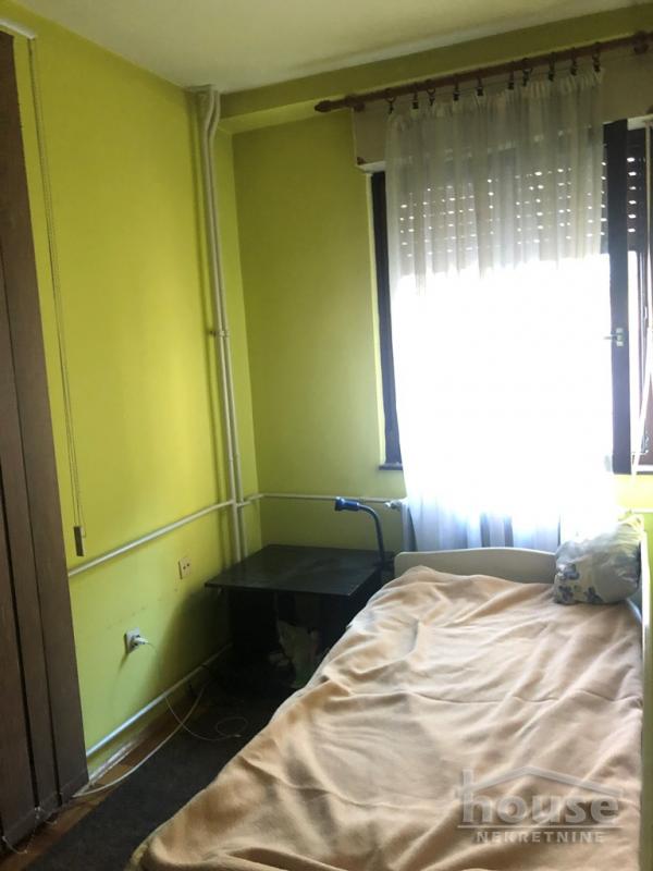 Slika 5 - Stan,NOVI SAD,BULEVAR,kv: 46.00, € 125000, ID: 1064115