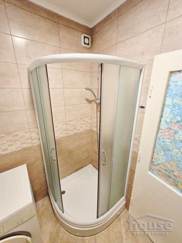 Slika 10 - Stan,NOVI SAD,CENTAR,kv: 52.00, € 160000, ID: 1065215