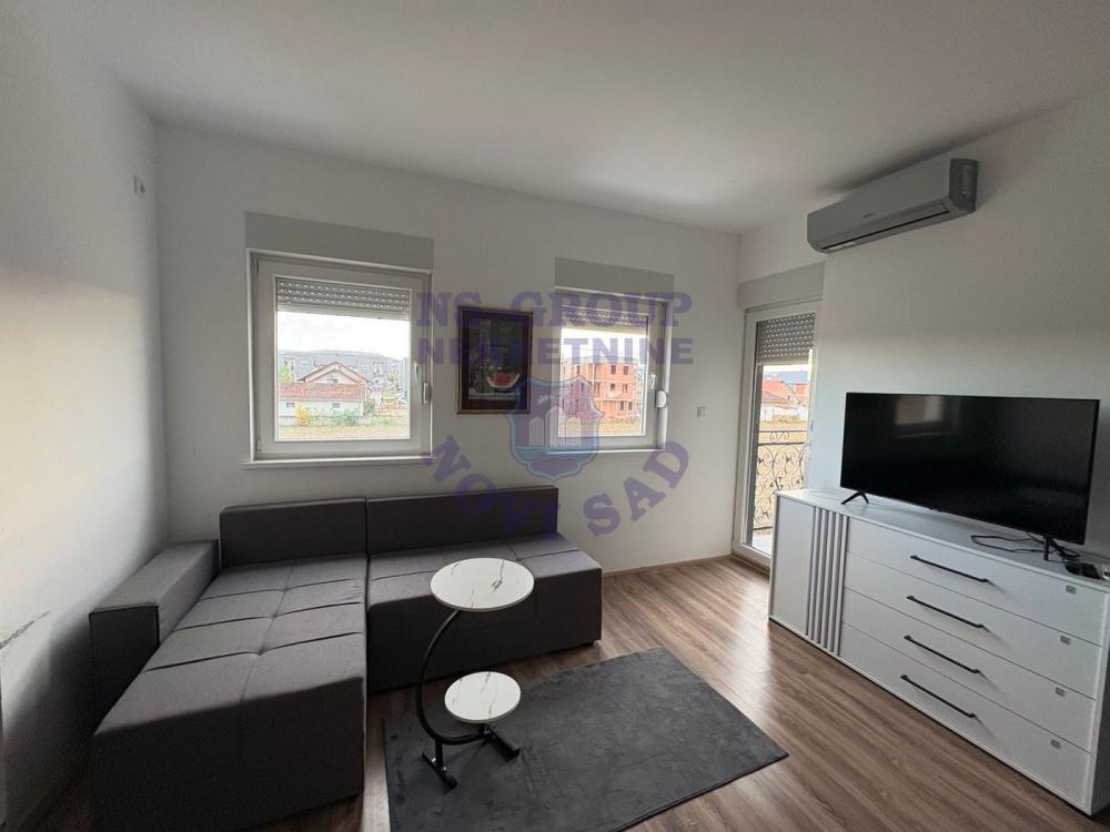 Slika 1 - Jednoiposoban, 30m2, Adice Novi Sad