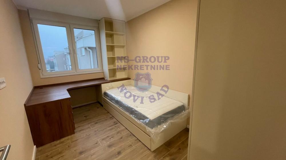 Slika 10 - Četvorosoban stan 78m2 Somborska rampa 