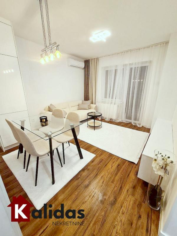 Glavna slika -Stan,NOVI SAD,PODBARA,kv: 35, € 139000, ID: 1008471
