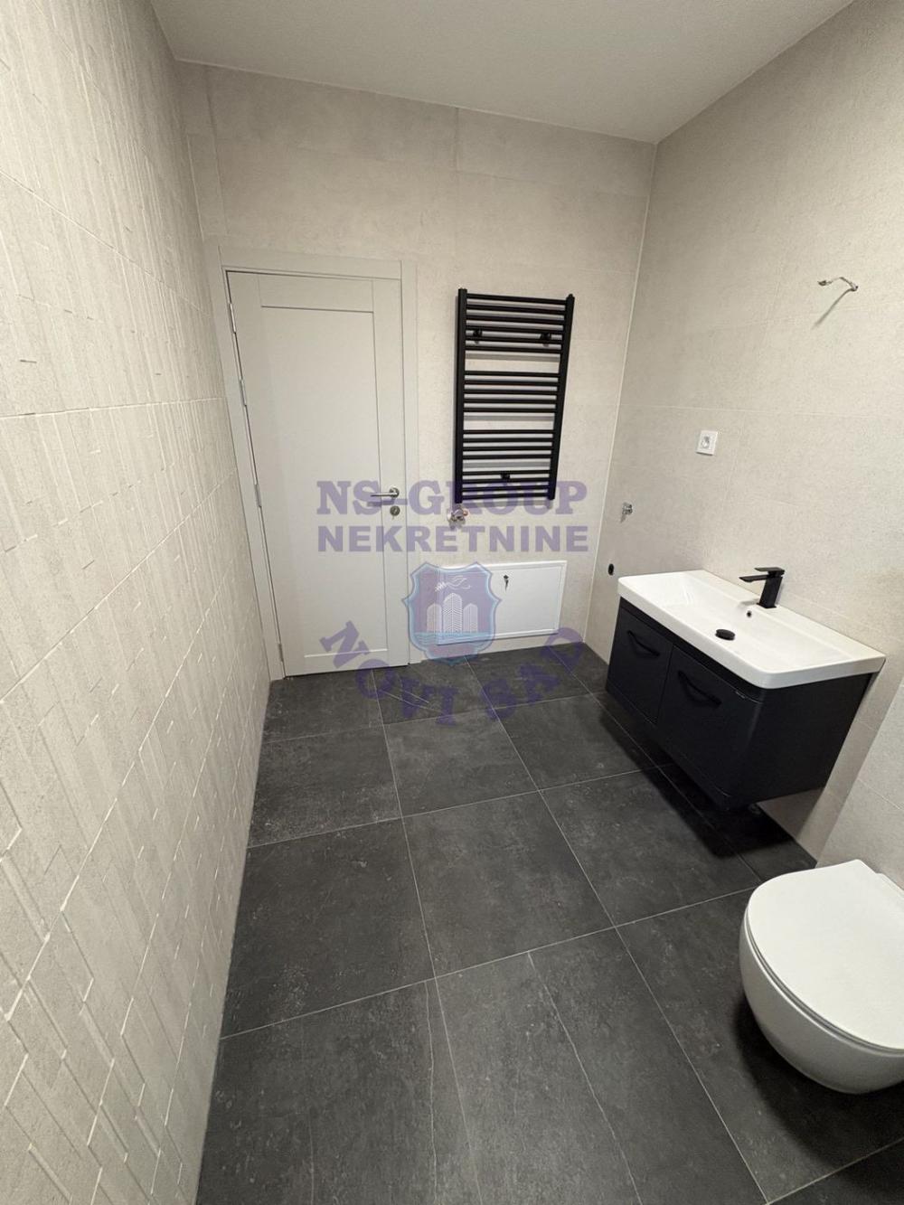 Slika 5 - Četvorosoban stan sa 2 parking mesta i gratis krovnom terasom