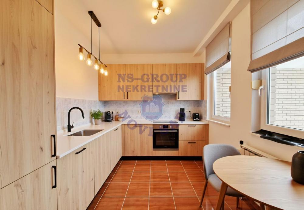 Slika 11 - U ponudi je izuzetan, potpuno nov petosoban dupleks na Novom Naselju!