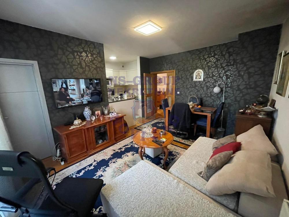 Glavna slika -Troiposoban, 74m2, Bulevar oslobođenja Novi Sad, sa terasom, ima lift