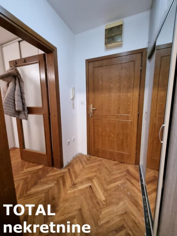 Slika 6 - Stan,NOVI SAD,NOVA DETELINARA,kv: 29.00, € 97000, ID: 1101970
