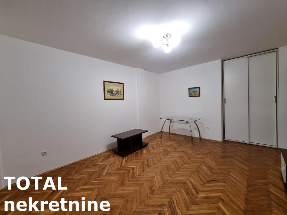 Slika 2 - Stan,NOVI SAD,NOVA DETELINARA,kv: 29.00, € 97000, ID: 1101970