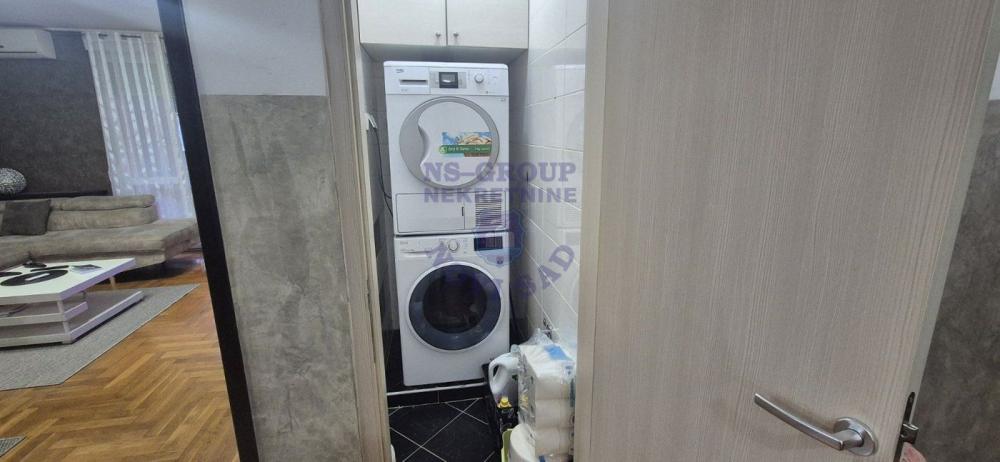 Slika 1 - Trosoban stan 77m2 Podbara