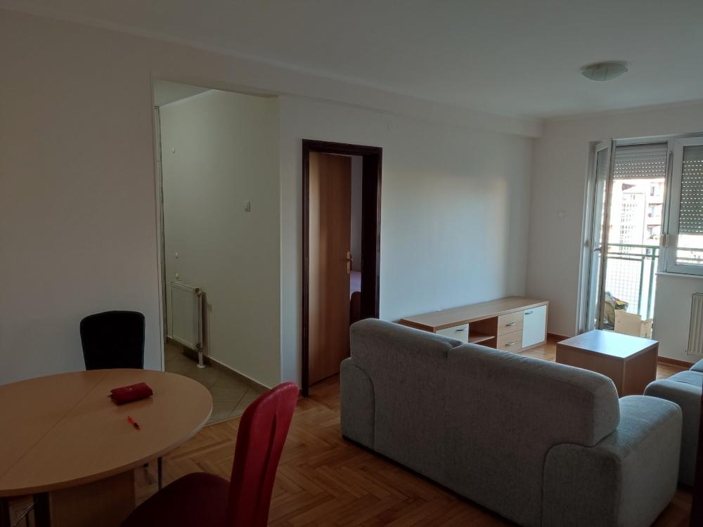Slika 4 - Stan,NOVI SAD,NOVI BULEVAR,kv: 45.00, € 127720, ID: 1059076