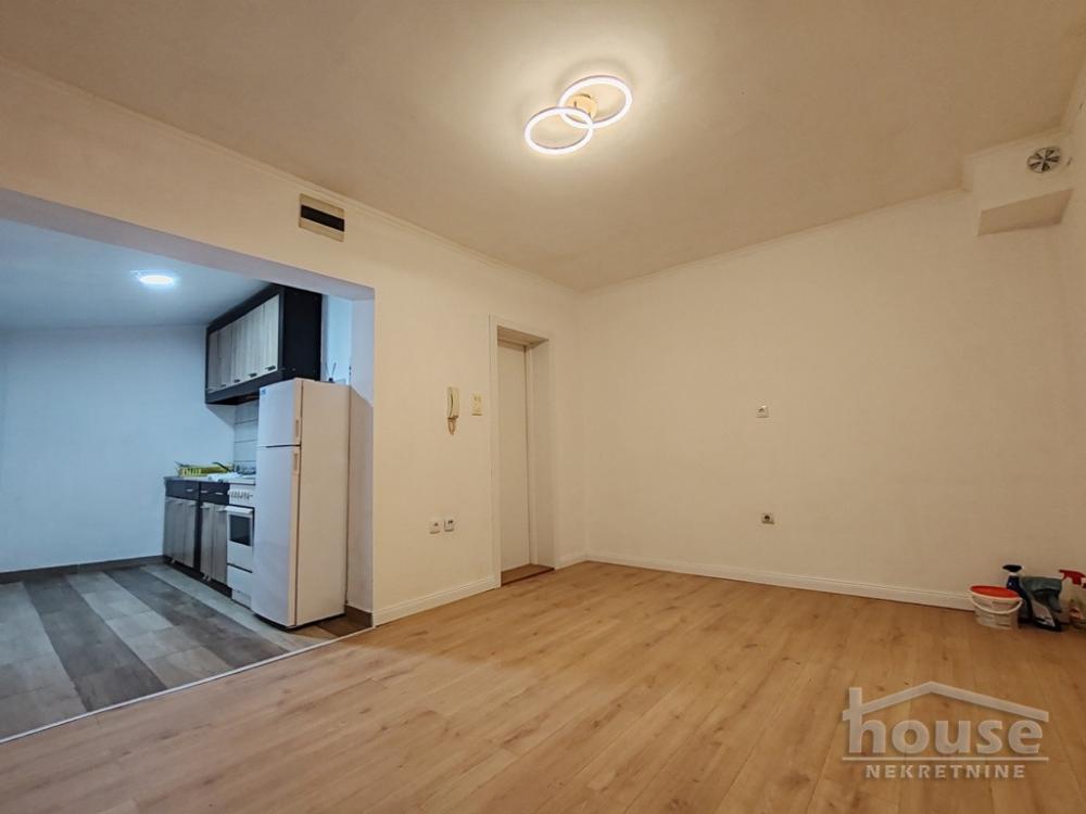Slika 1 - Stan,NOVI SAD,CENTAR,kv: 26.00, € 63500, ID: 1065231