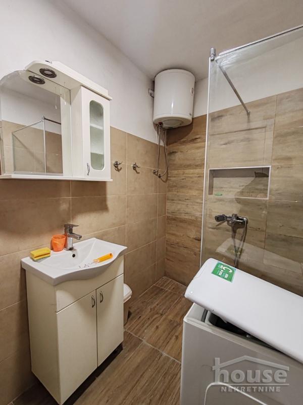 Slika 10 - Stan,NOVI SAD,CENTAR,kv: 26.00, € 63500, ID: 1065231