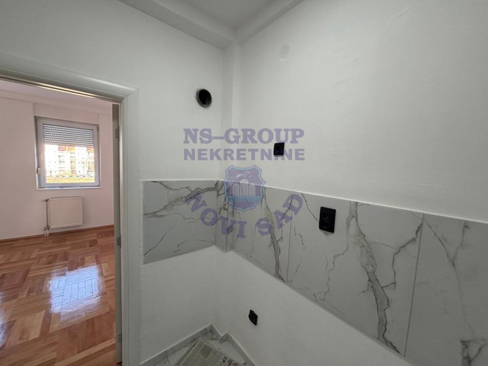 Slika 7 - Jednoiposoban, 43m2, Novo naselje Novi Sad