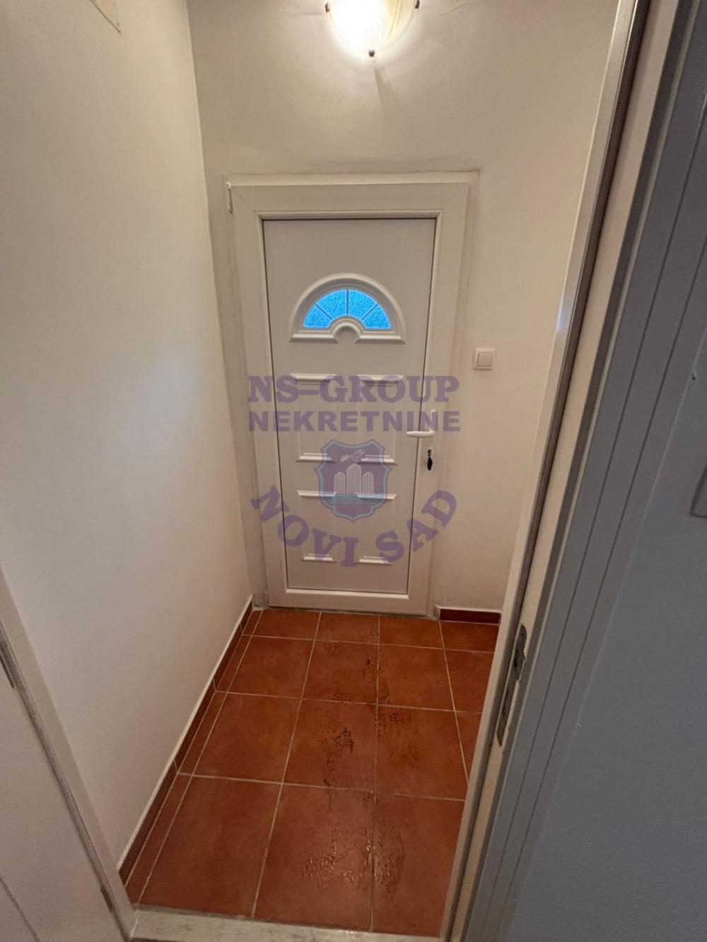 Slika 3 - Prodaja stana, 29m2, Salajka (Partizanska ulica) Novi Sad