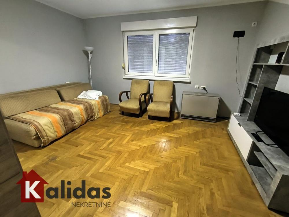 Glavna slika -Stan,NOVI SAD,ADAMOVIĆEVO NASELJE,kv: 31, € 87500, ID: 1008474