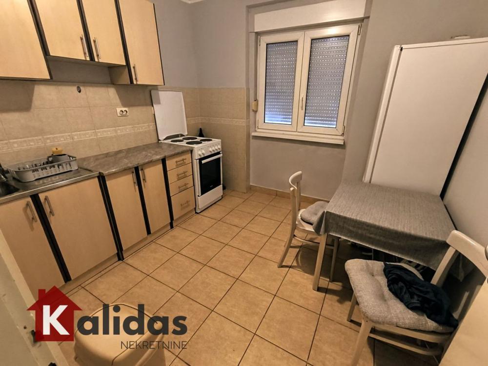 Slika 3 - Stan,NOVI SAD,ADAMOVIĆEVO NASELJE,kv: 31, € 87500, ID: 1008474