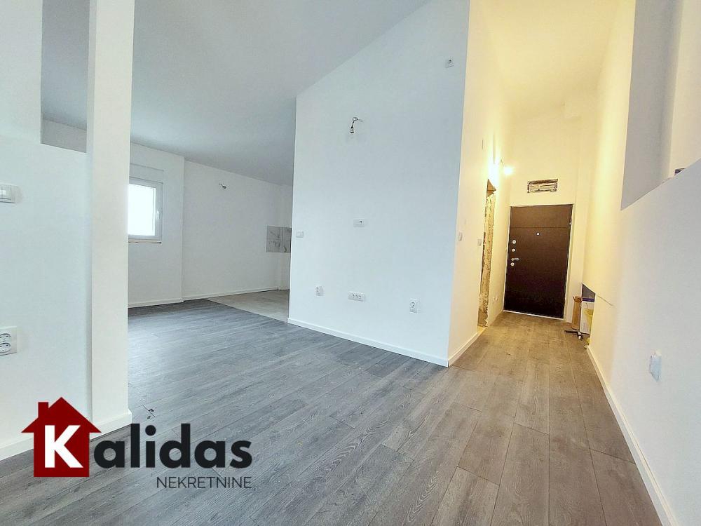 Slika 2 - Stan,NOVI SAD,LIMAN 2,kv: 31, € 97850, ID: 1008472