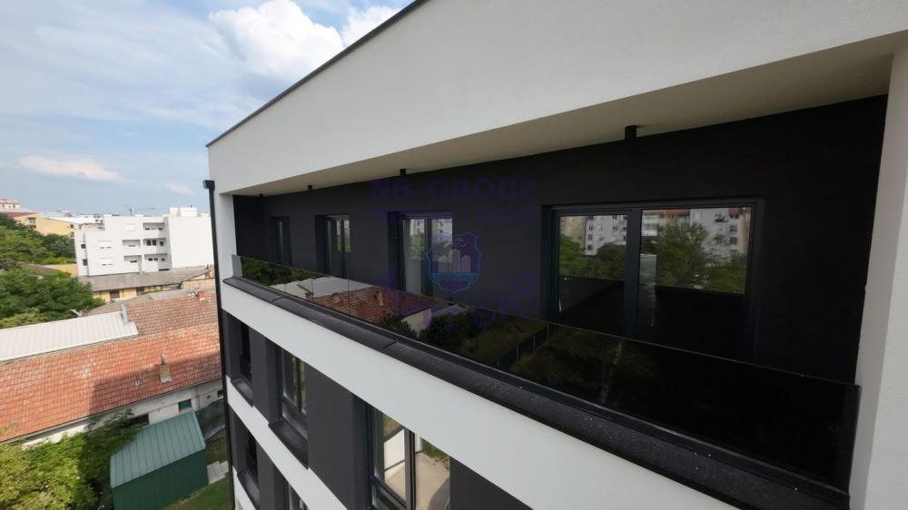 Glavna slika -Šestosoban, 210m2, sa terasom, ima lift