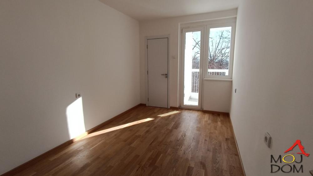 Slika 10 - Stan,NOVI SAD,SAJAM,kv: 54, € 159700, ID: 1031688