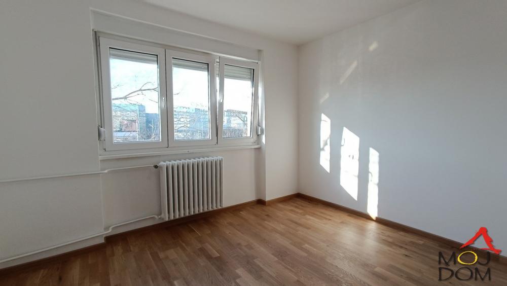 Slika 5 - Stan,NOVI SAD,SAJAM,kv: 54, € 159700, ID: 1031688